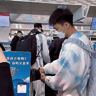 赵睿