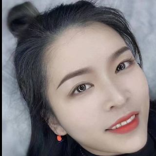 丫丫的怀抱