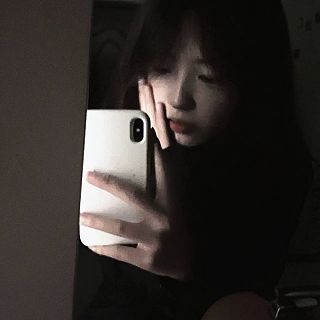 忧郁小晶