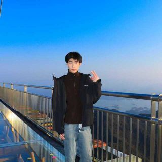 李春华